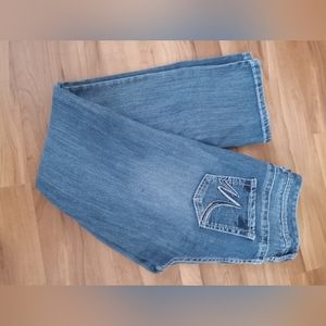 Maurices jeans